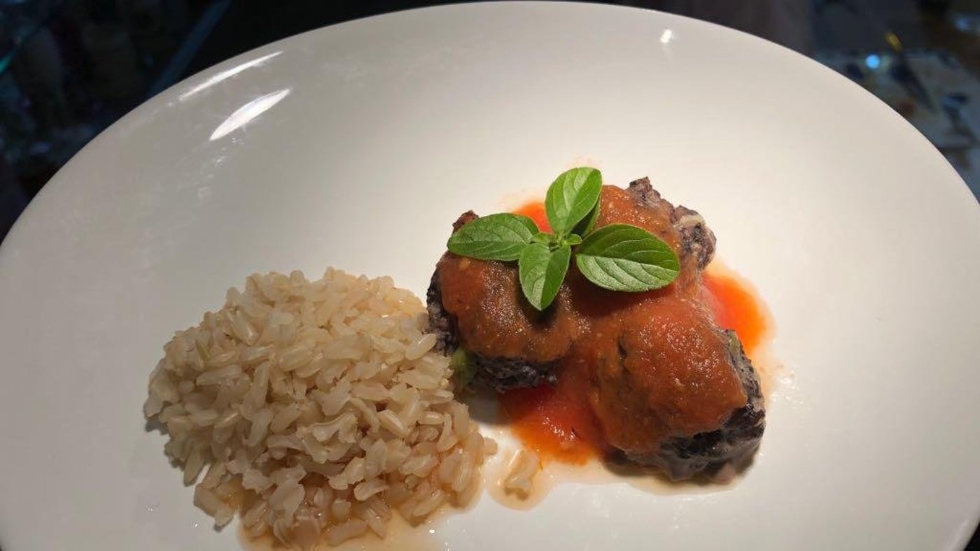 Almondegas recheada com queijo